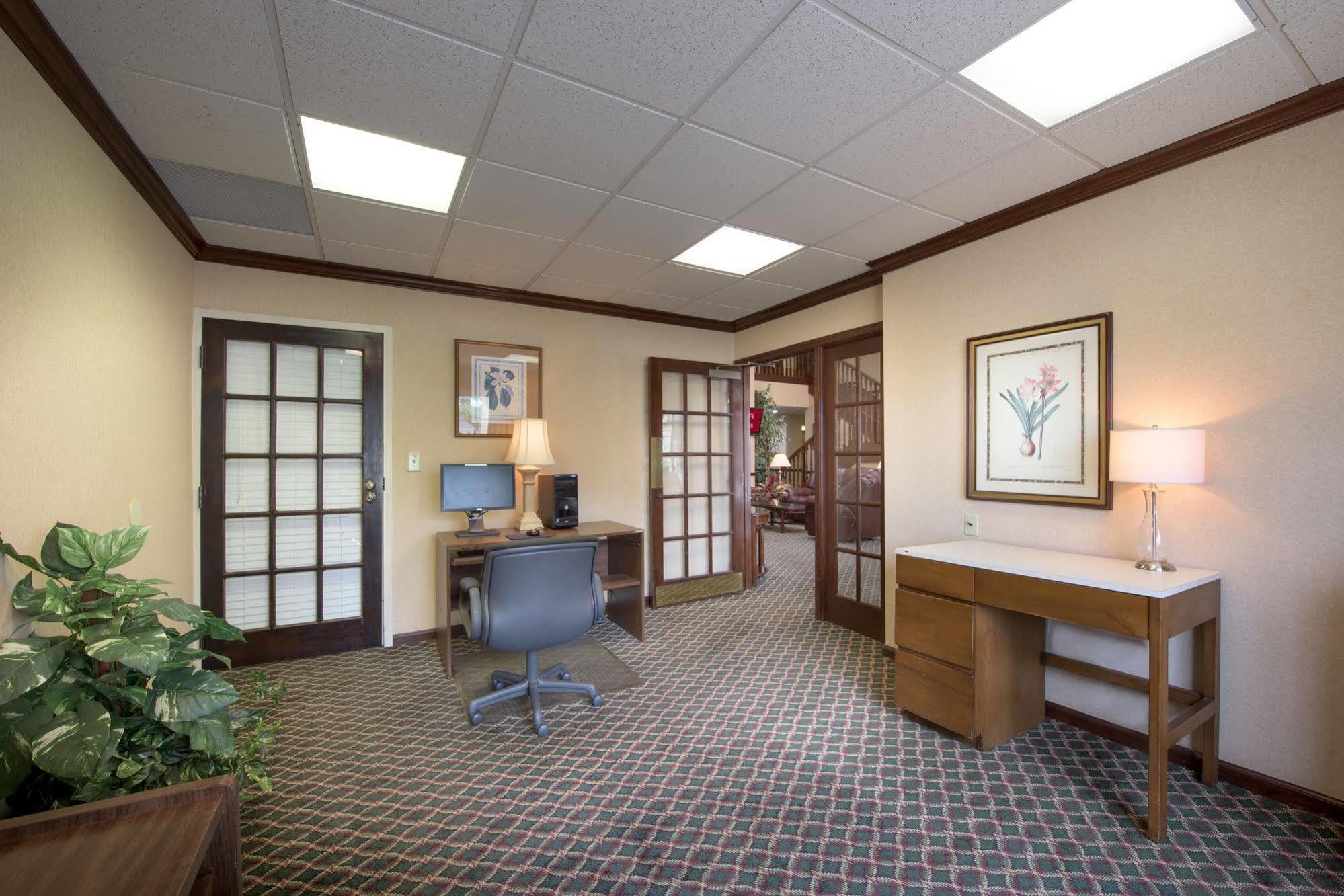 Red Roof Inn & Suites Albany, Ga Exteriör bild